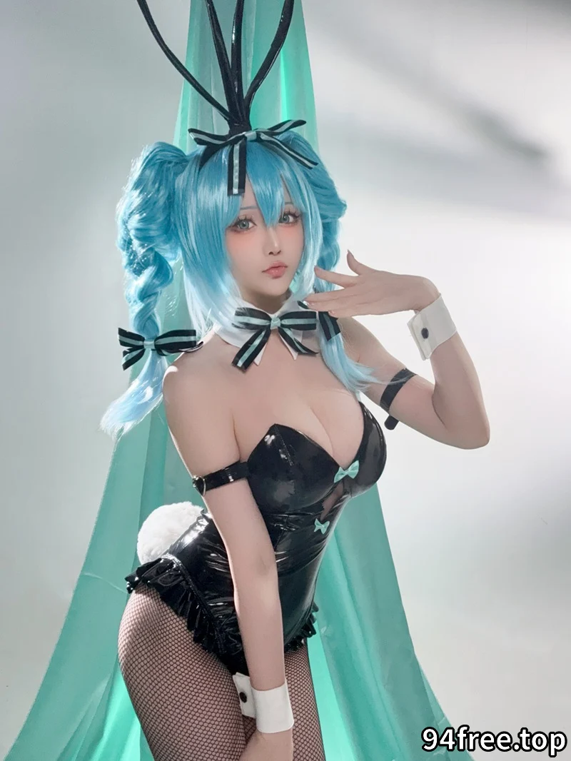 星之迟迟-2025年05月计划C 初音未来 兔女郎 [44P+1V-343MB] - 就是免费-就是免费