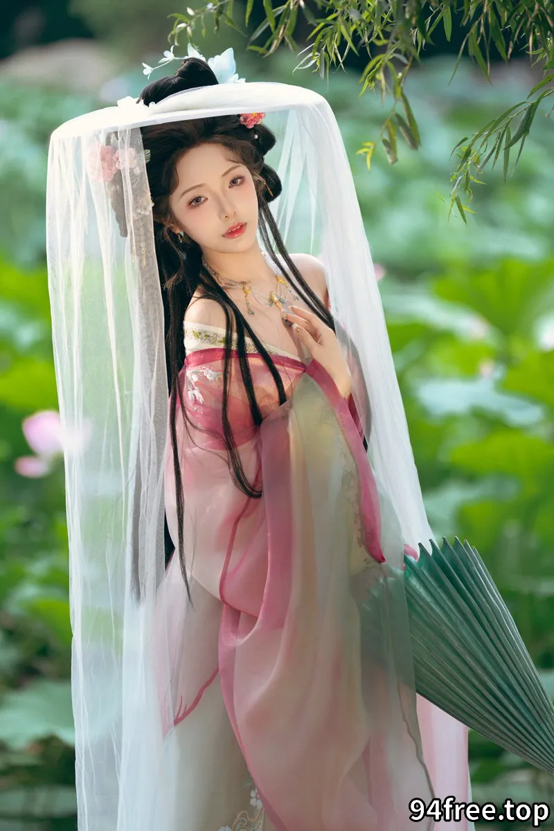 雯妹不讲道理-2025年中秋节特辑-古风汉服 [20P-161MB] - 就是免费-就是免费