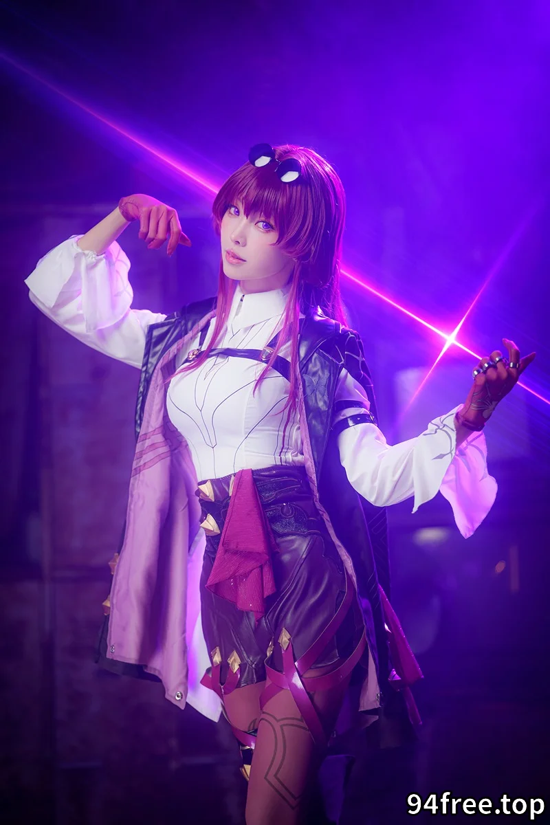 ElyEE子-2025年09月订阅 Kafka卡芙卡 [25P+5V-140MB] - 就是免费-就是免费