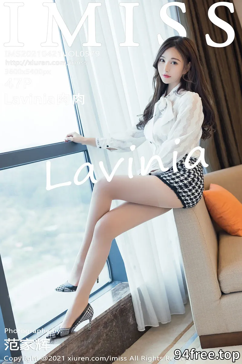[IMiss爱蜜社] Vol.579 女神Lavinia都市OL着装主题半脱露性感内衣秀完美身材写真 - 就是免费-就是免费