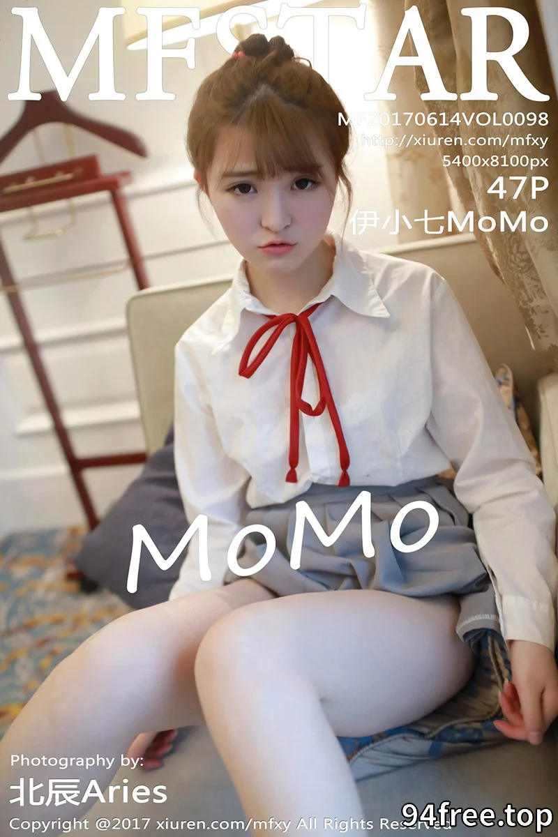 [MFStar模范学院] Vol.098 嫩模伊小七MoMo学生装性感短裙半脱内裤撩人诱惑写真 - 就是免费-就是免费