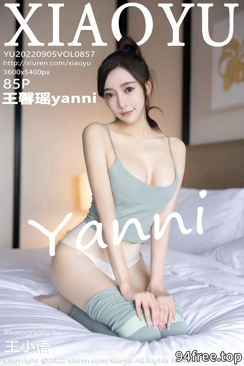 [XiaoYu语画界] Vol.857 女神王馨瑶yanni健身所场绿灰色运动服半脱秀完美身材诱惑写真 - 就是免费-就是免费