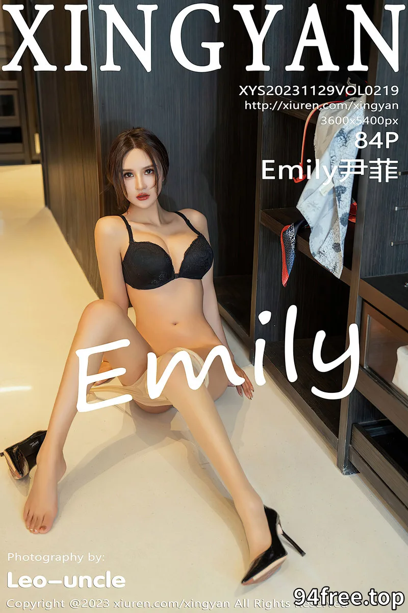 [XingYan星颜社] VOL.219 女神Emily尹菲脱空姐制服露性感黑色内衣配超薄肉丝诱惑写真 - 就是免费-就是免费