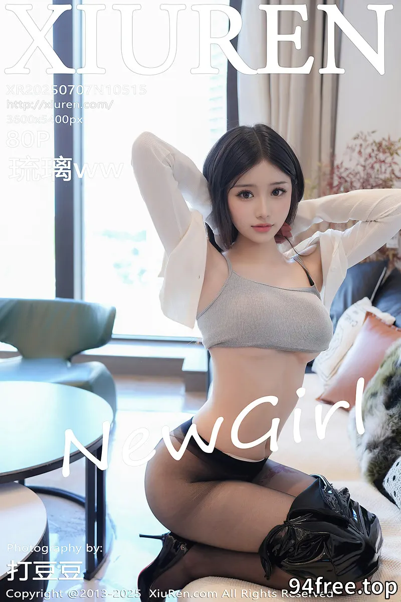 [XiuRen秀人网] NO.10515 新人模特琉璃ww性感白T配黑短裙露超薄黑丝秀凹凸身材诱惑写真 - 就是免费-就是免费