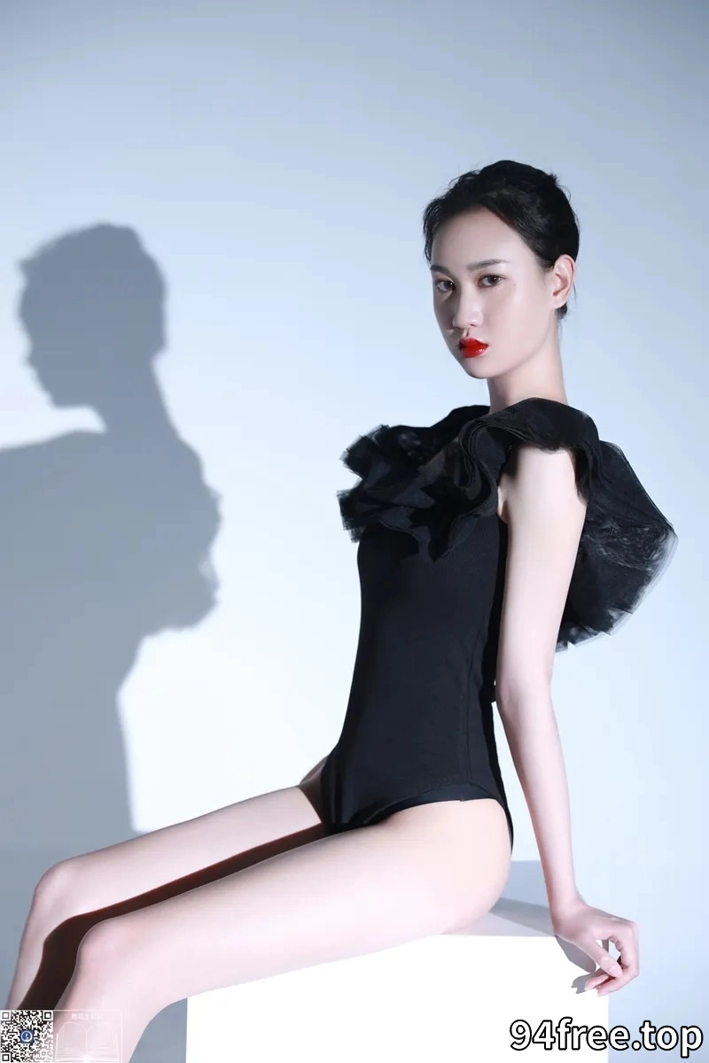 GALLI嘉丽 舞蹈生日记 2020.12.08 NO.017 POPPY [36P-207MB]-就是免费