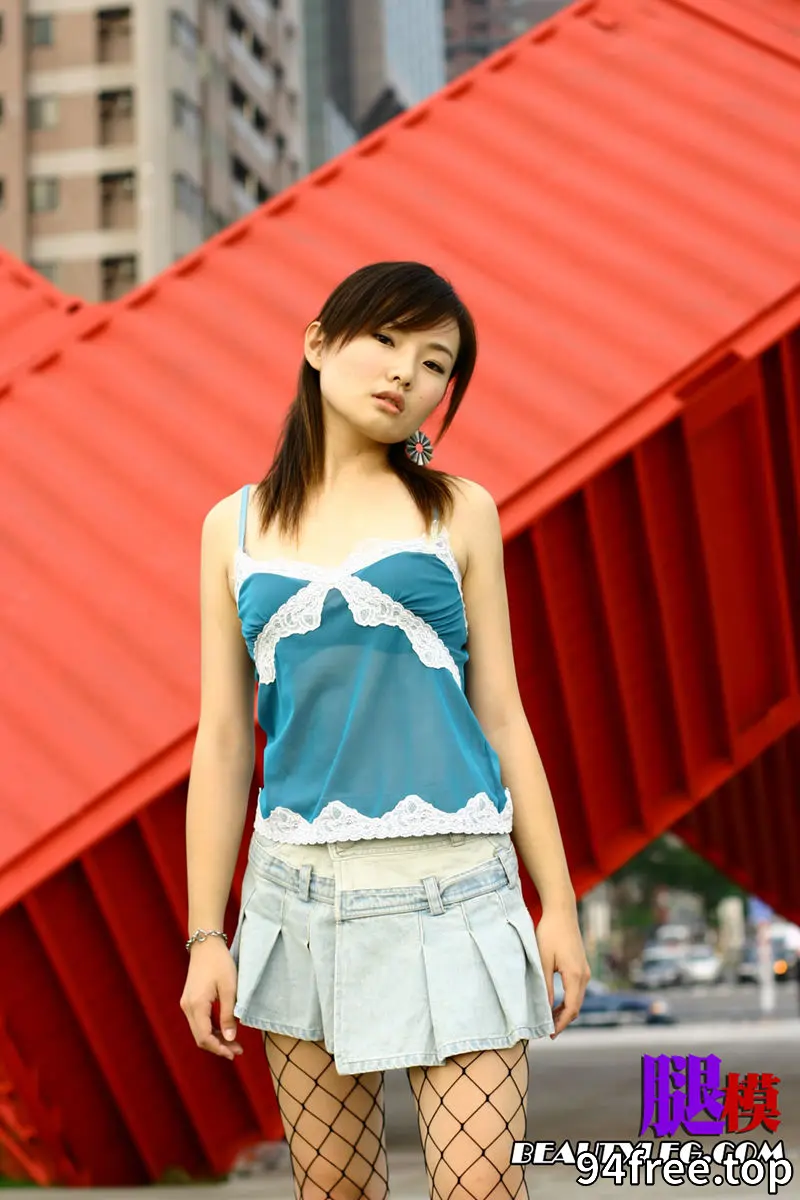 [Beautyleg腿模] NO.003 Carina [20P-8MB]-就是免费