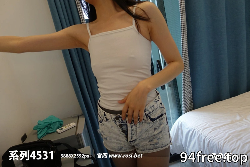 [ROSI写真] 2024.05.01 NO.4531 [113+1P-117MB]-就是免费