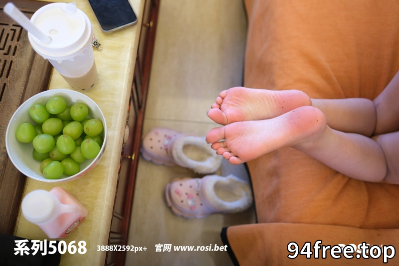 [ROSI写真]2025.10.20 NO.5068 [105+1P-316MB]-就是免费