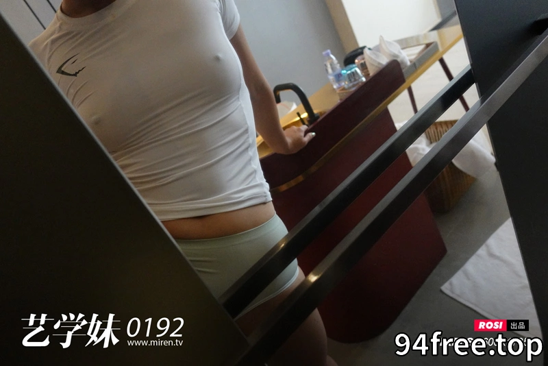 [ROSI写真] 艺学妹 2020.09.16 NO.192 [43+1P-63MB]-就是免费