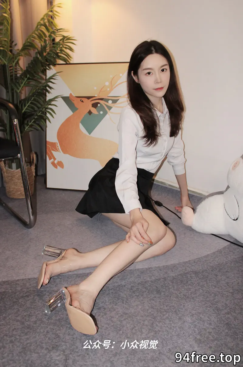 小众视觉 NO.029 珂老师 [108P+1V-1.99GB]-就是免费