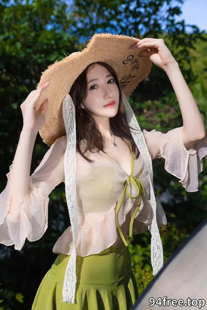 秀人网模特 鱼子酱-山青涩 [105P-872MB]-就是免费