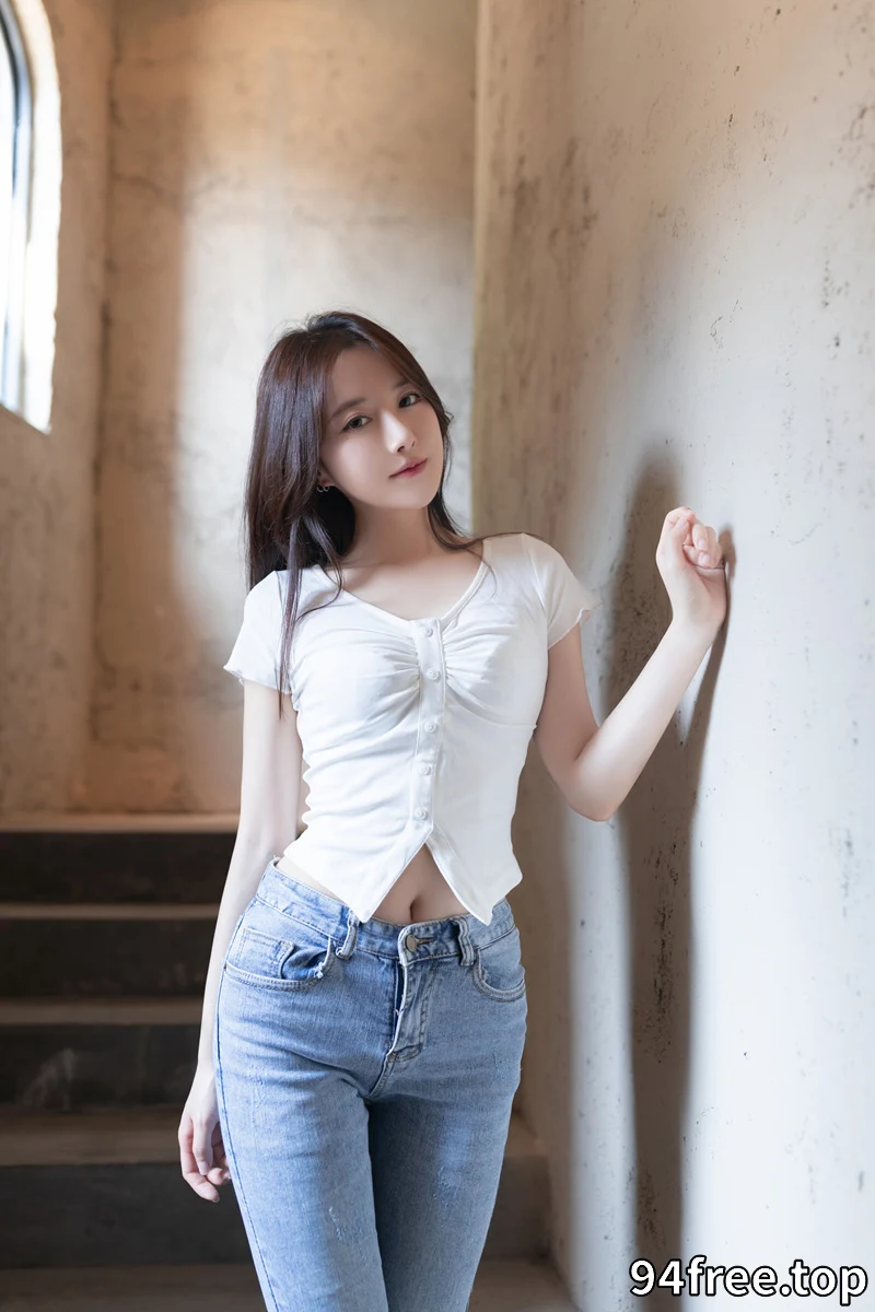 秀人网模特 鱼子酱-早秋 [116P-1.30GB]-就是免费