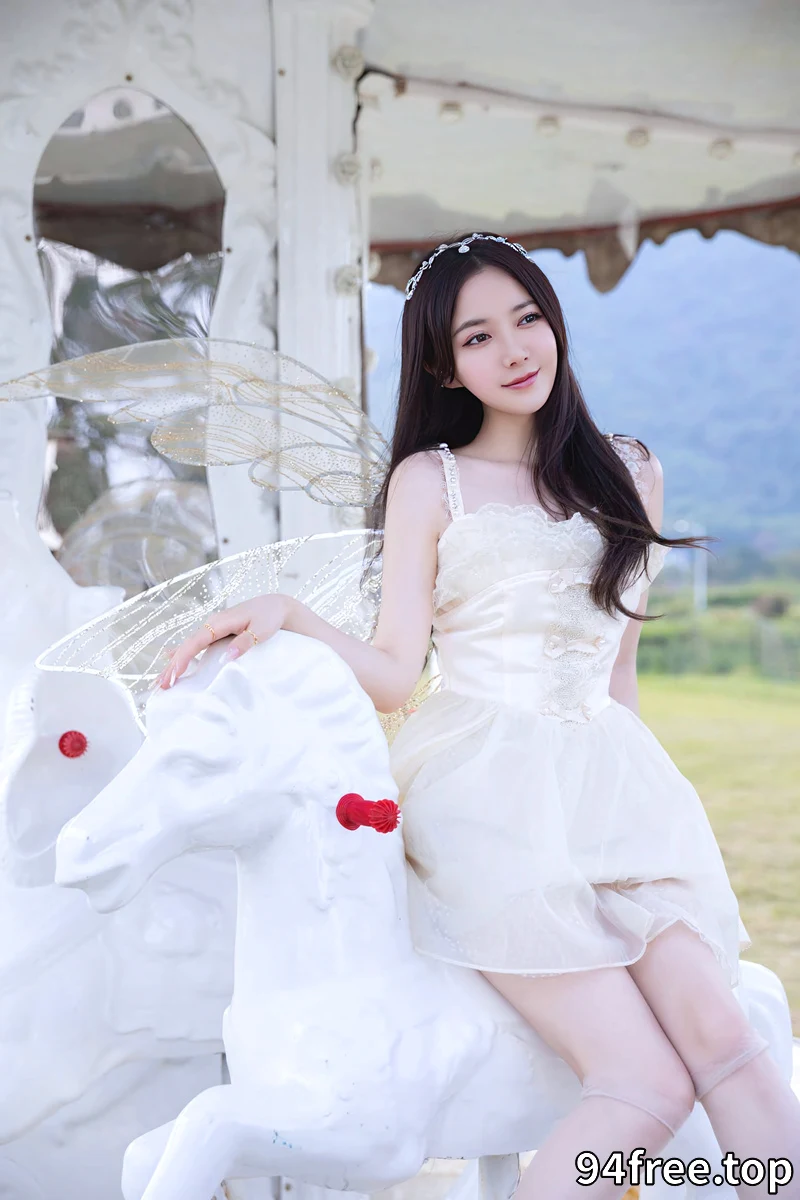 秀人网模特 鱼子酱-遗失的羽翼 [125P-1.70GB]-就是免费