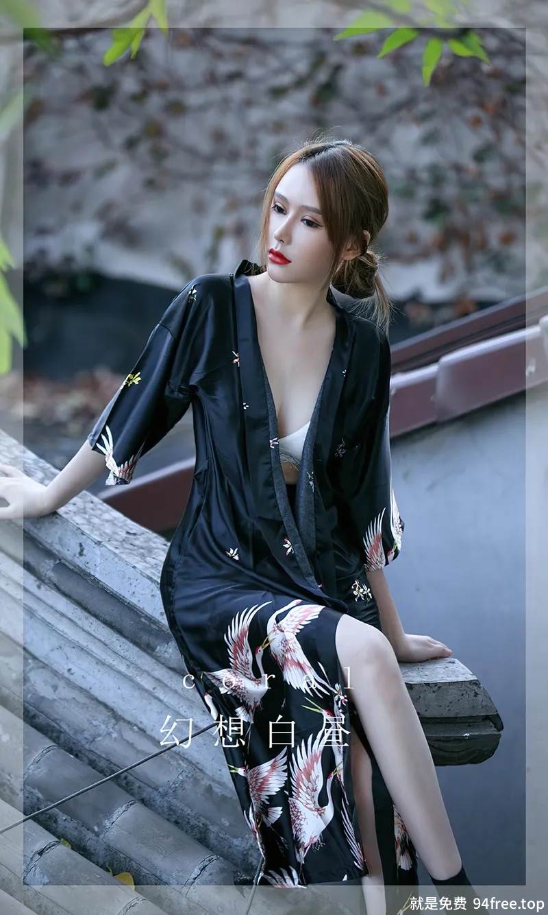 [Ugirls爱尤物] No.2529 模特Coral私房性感多套服饰系列秀曼妙身姿迷人诱惑写真-就是免费
