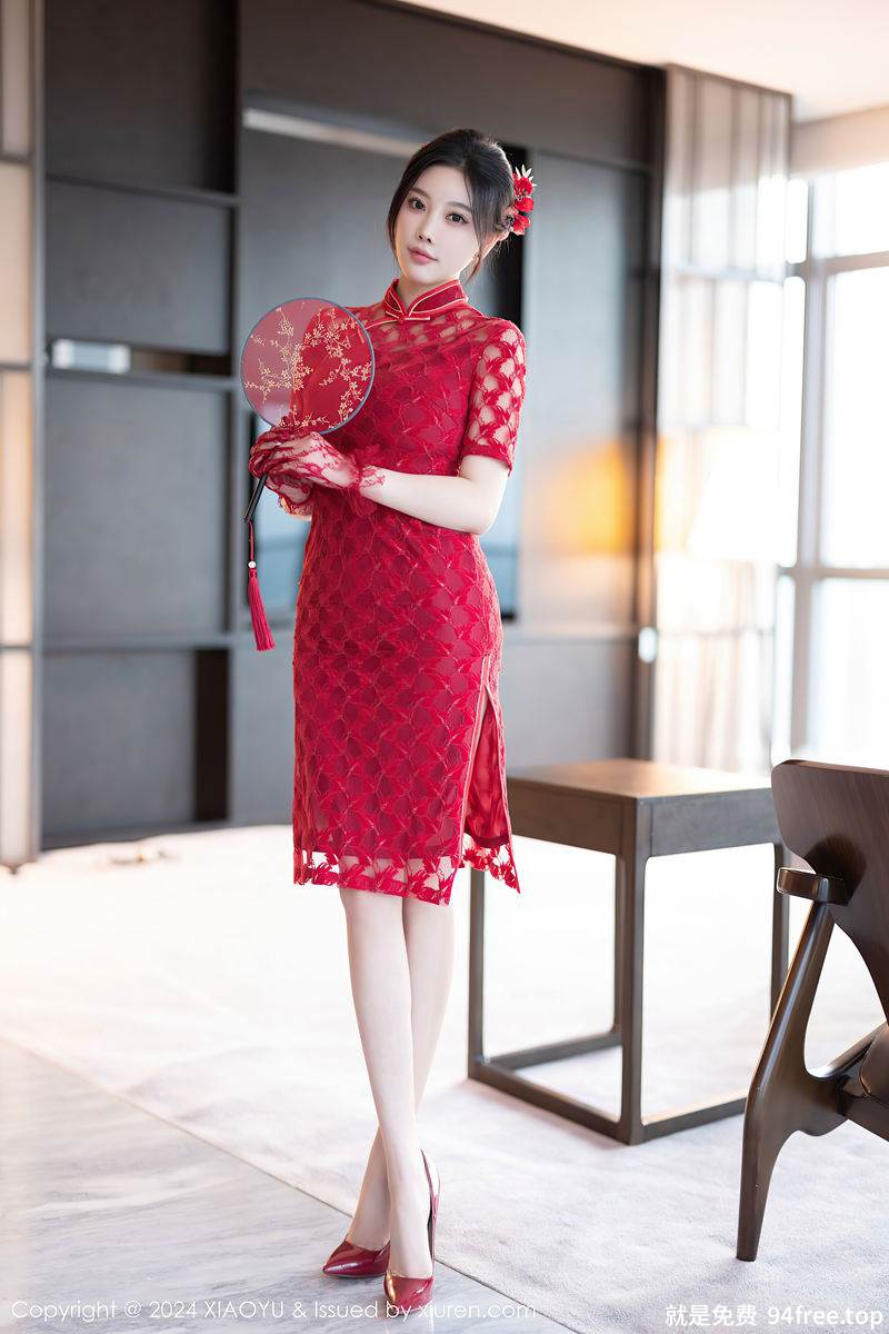 [XiaoYu语画界] Vol.1184 女神杨晨晨Yome红色中式婚服露性感红色蕾丝内衣完美诱惑写真-就是免费