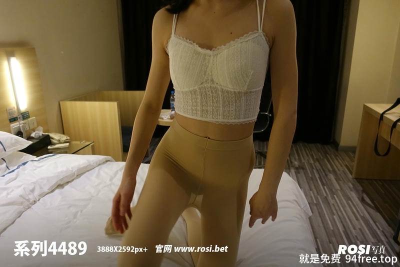 [ROSI写真] 2024.03.20 NO.4489 [143+1P-165MB]-就是免费