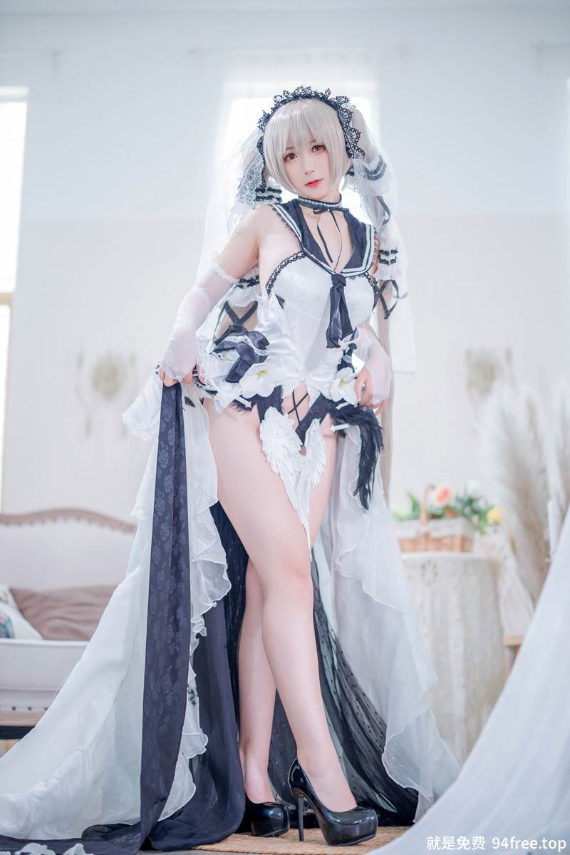 樱落酱w 碧蓝航线 可畏礼服 [20P-208MB]-就是免费