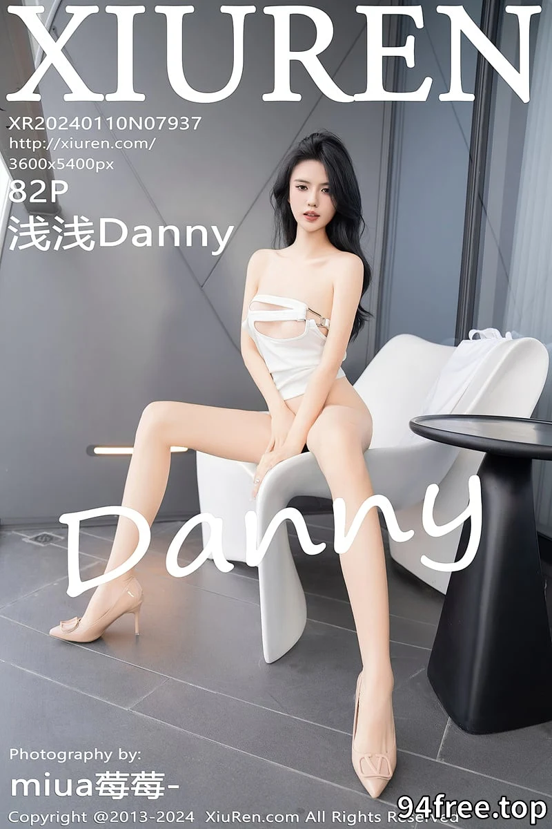 [XiuRen秀人网] No.7937 模特浅浅Danny性感简约白色套装露白色内衣秀曼妙身姿诱惑写真-就是免费