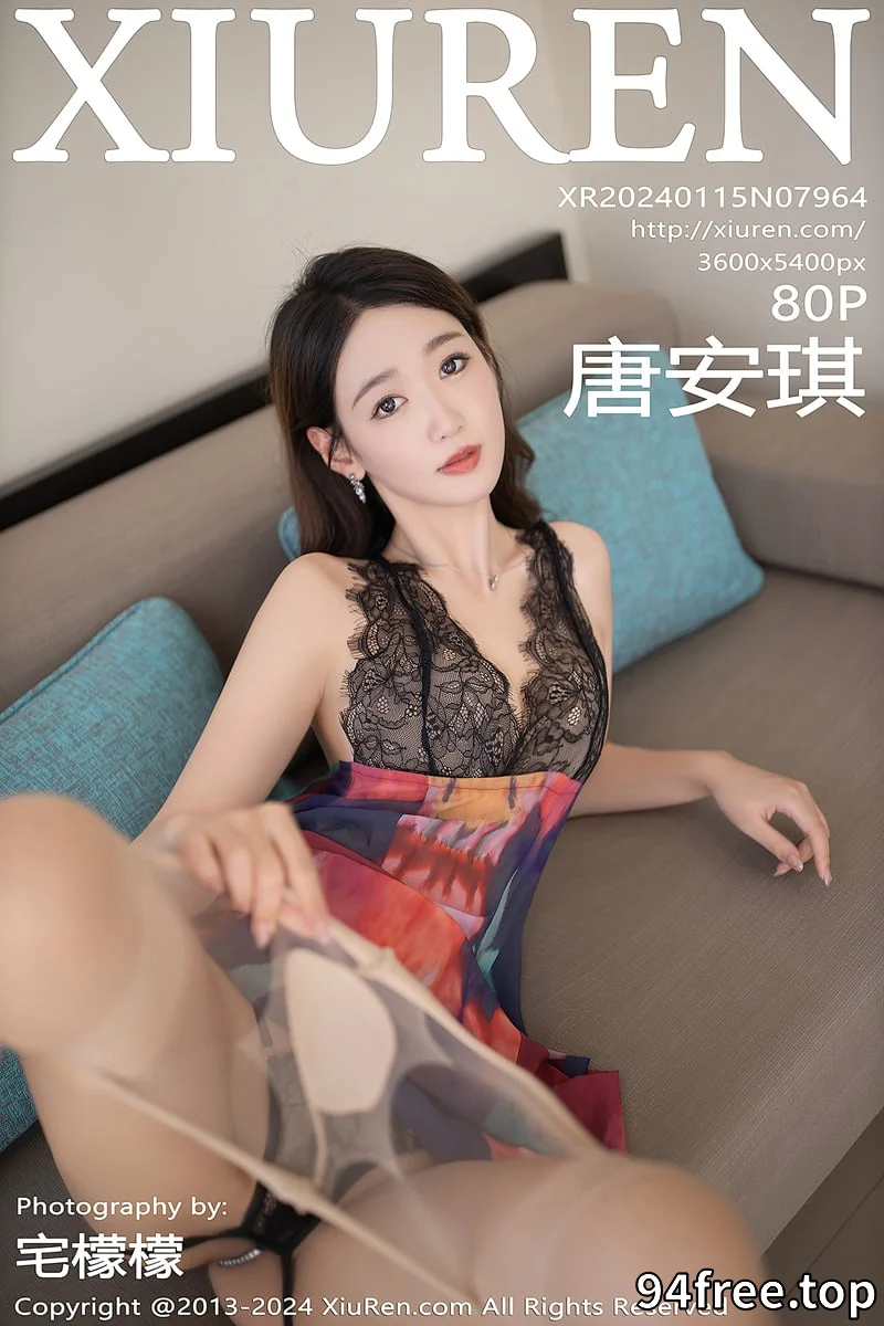 [XiuRen秀人网] No.7964 模特唐安琪性感拼色连衣长裙露黑色蕾丝内衣秀曼妙身姿诱惑写真-就是免费