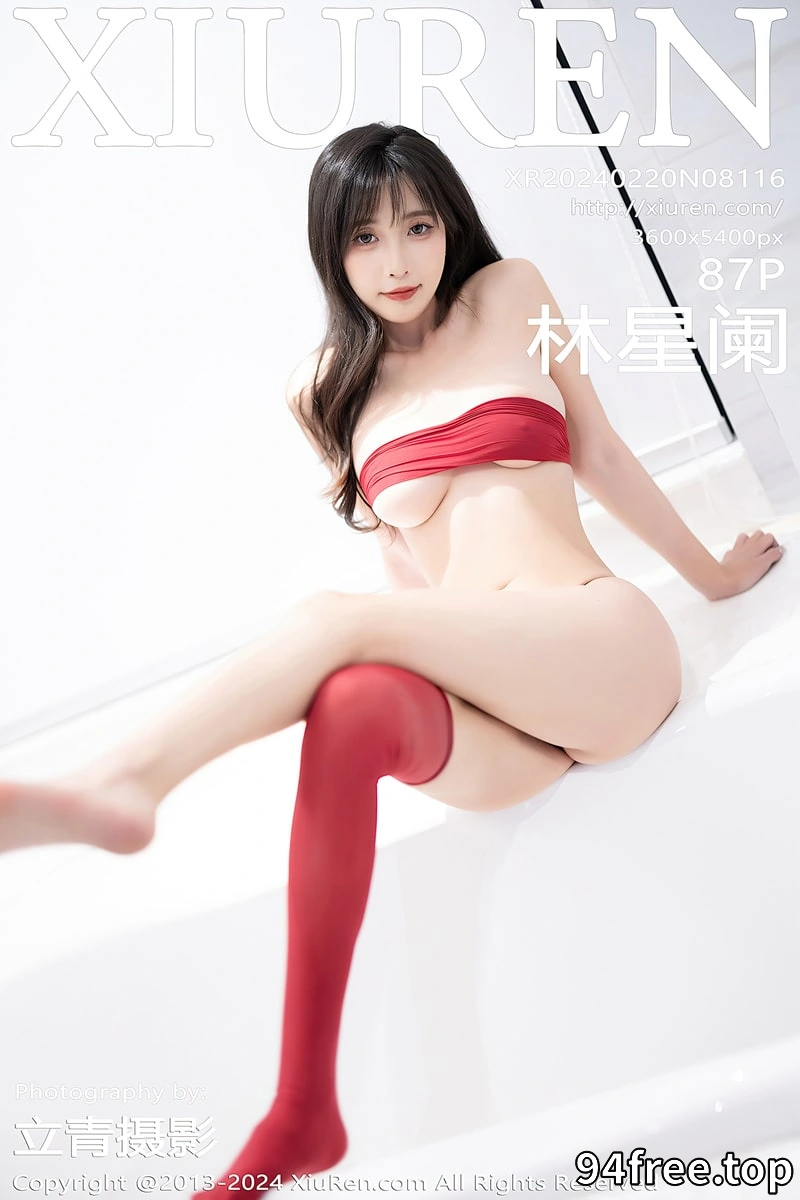 [XiuRen秀人网] No.8116 模特林星阑红色服饰配黑丝袜+黑色情趣服配红丝袜迷人诱惑写真-就是免费