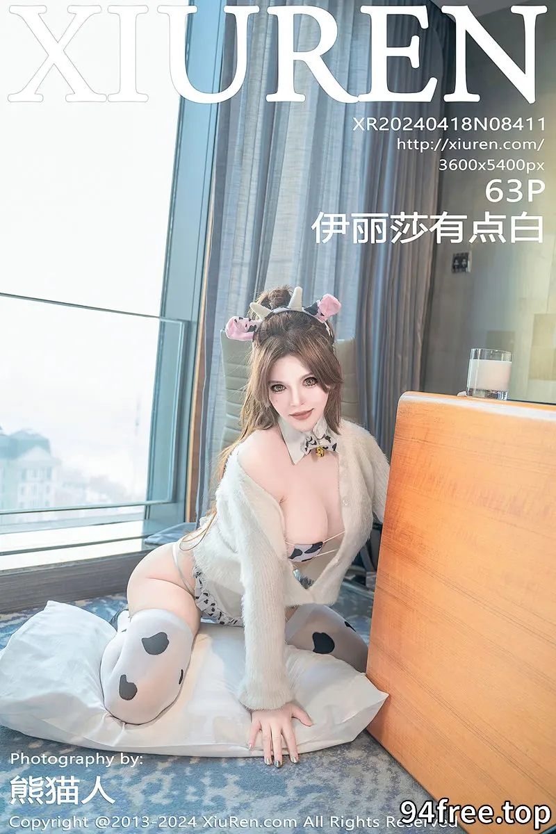 [XiuRen秀人网] No.8411 模特伊丽莎有点白性感奶牛装扮针织上衣配白丝袜秀美腿诱惑写真-就是免费