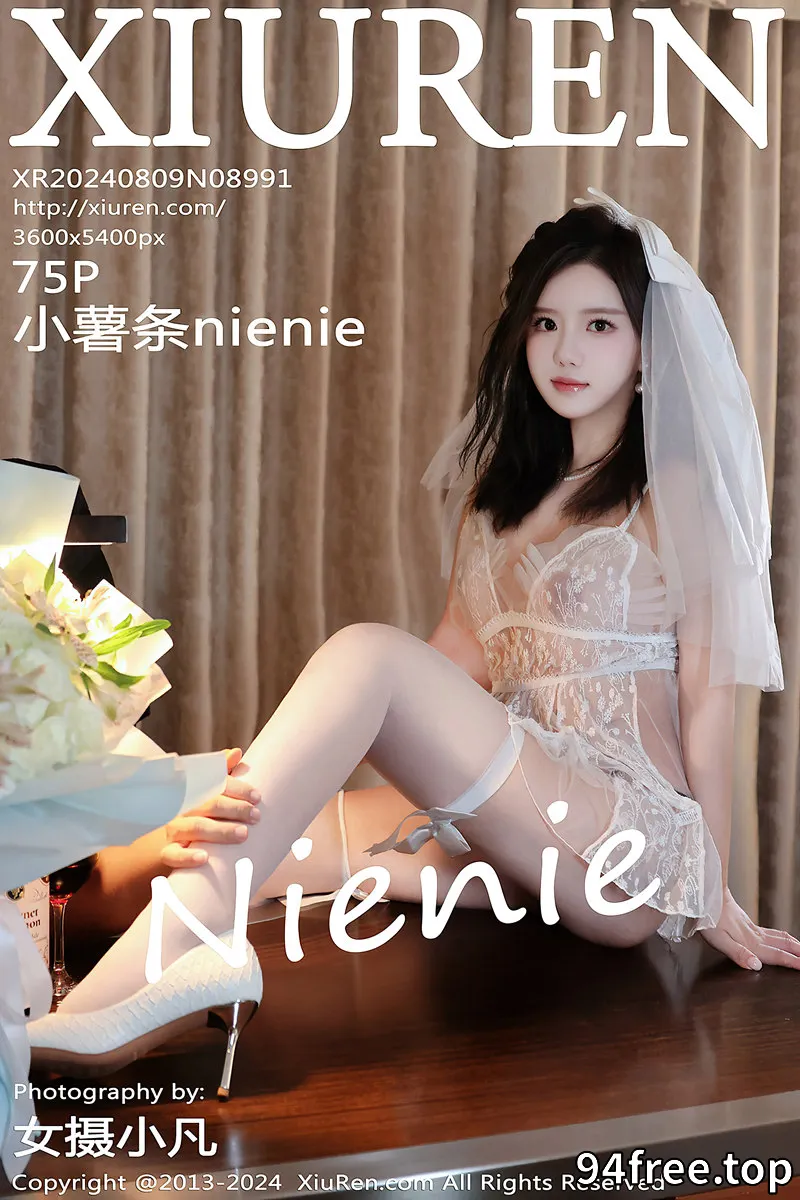 [XiuRen秀人网] NO.8991 模特小薯条nienie性感白色连衣短裙配白丝袜秀完美身材诱惑写真-就是免费